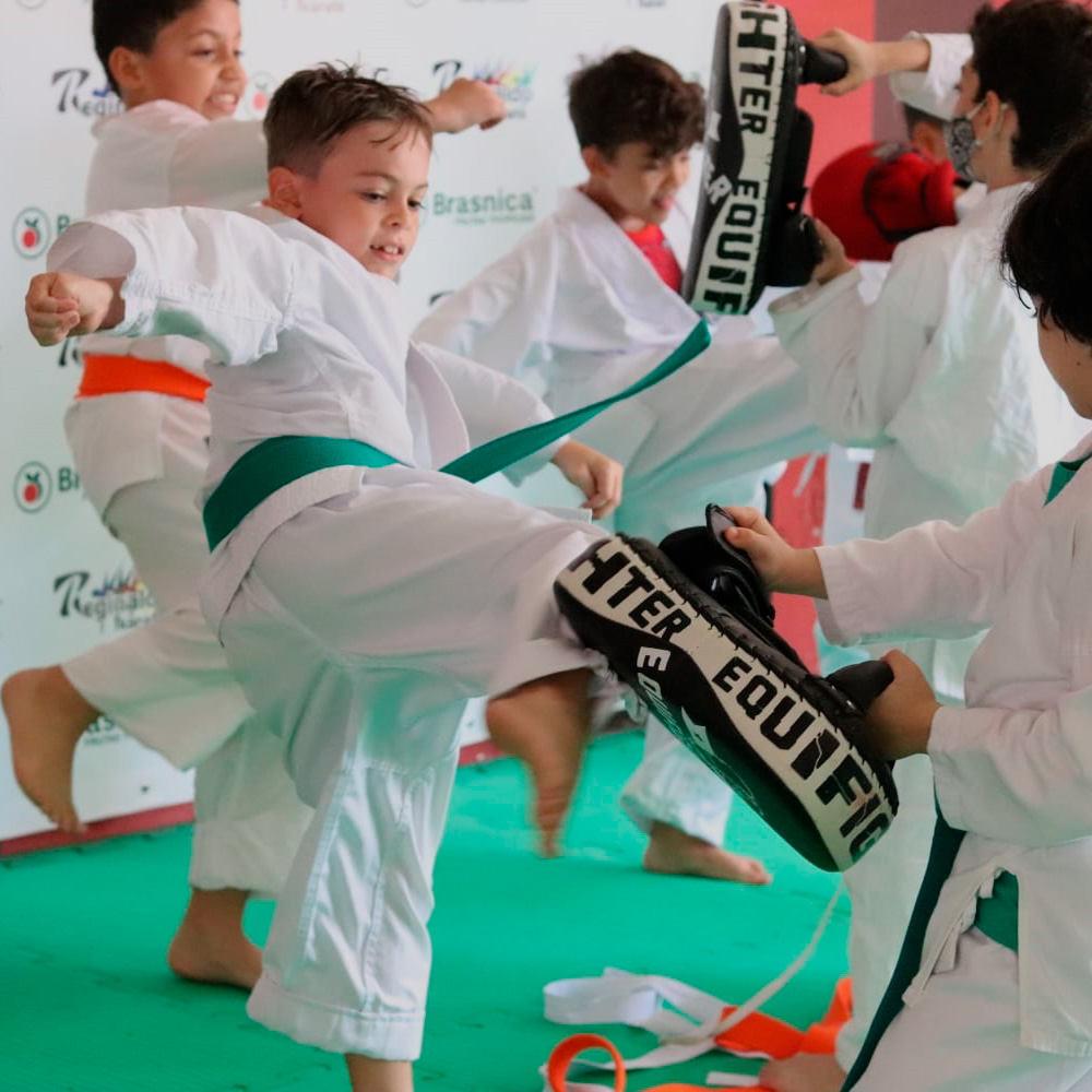 KARATE PARA CRIANÇAS